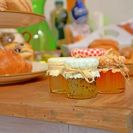 Oda ve Kahvaltı Lo Scialle Della Luna Ulassai